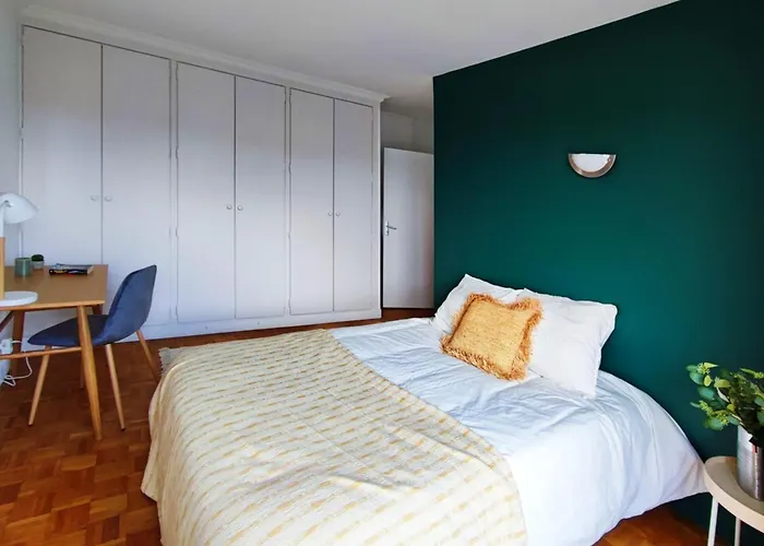 Semesterbostad Flexliving - - Villon *